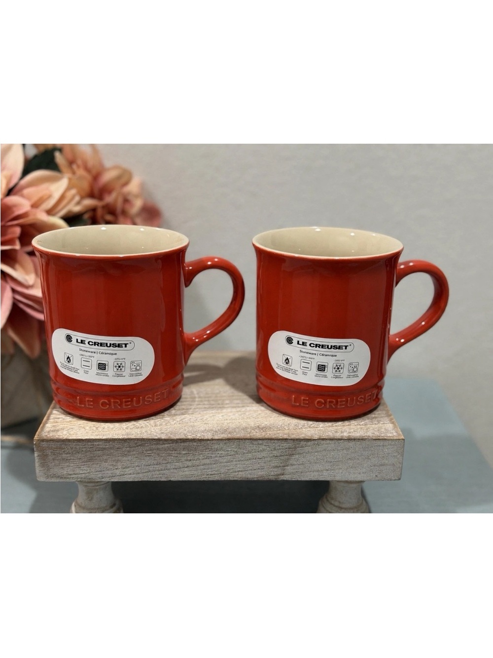 Le Creuset Vancouver Carmin Red
Orange Stoneware Mug 14 oz NEW Set Of 2